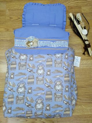 Saco de coche en color azul.Rosy Fuentes.