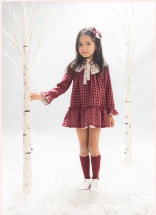 Vestido de cuadros en color burdeos.Basmarti.