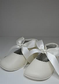 Zapato ceremonia en charol.