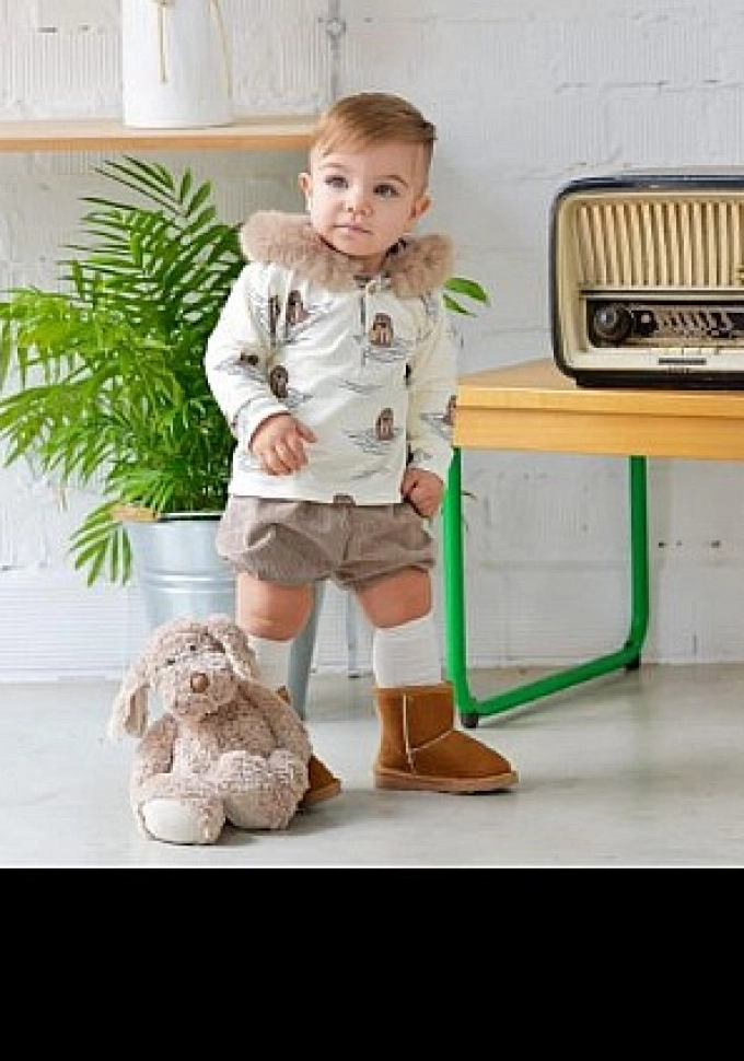 Conjunto de niño con focas en color crudo.Pequeños Piratas.