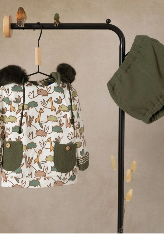 Conjunto niño con animales.Basmarti.