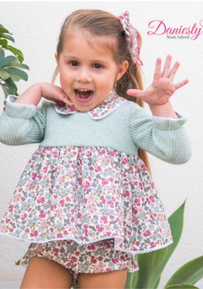 Jesusito en color verde con flores.Daniesty.