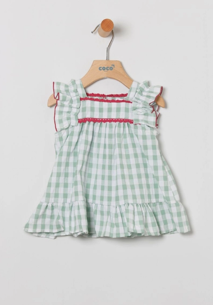 Vestido con cuadros en color verde.Coco-acqua.