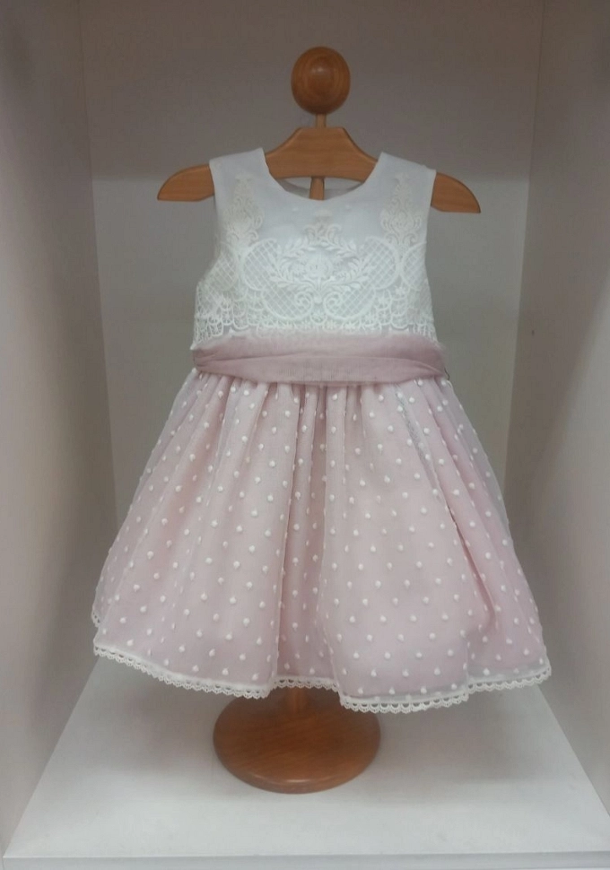 Vestido de ceremonia en color rosa.Basmarti.